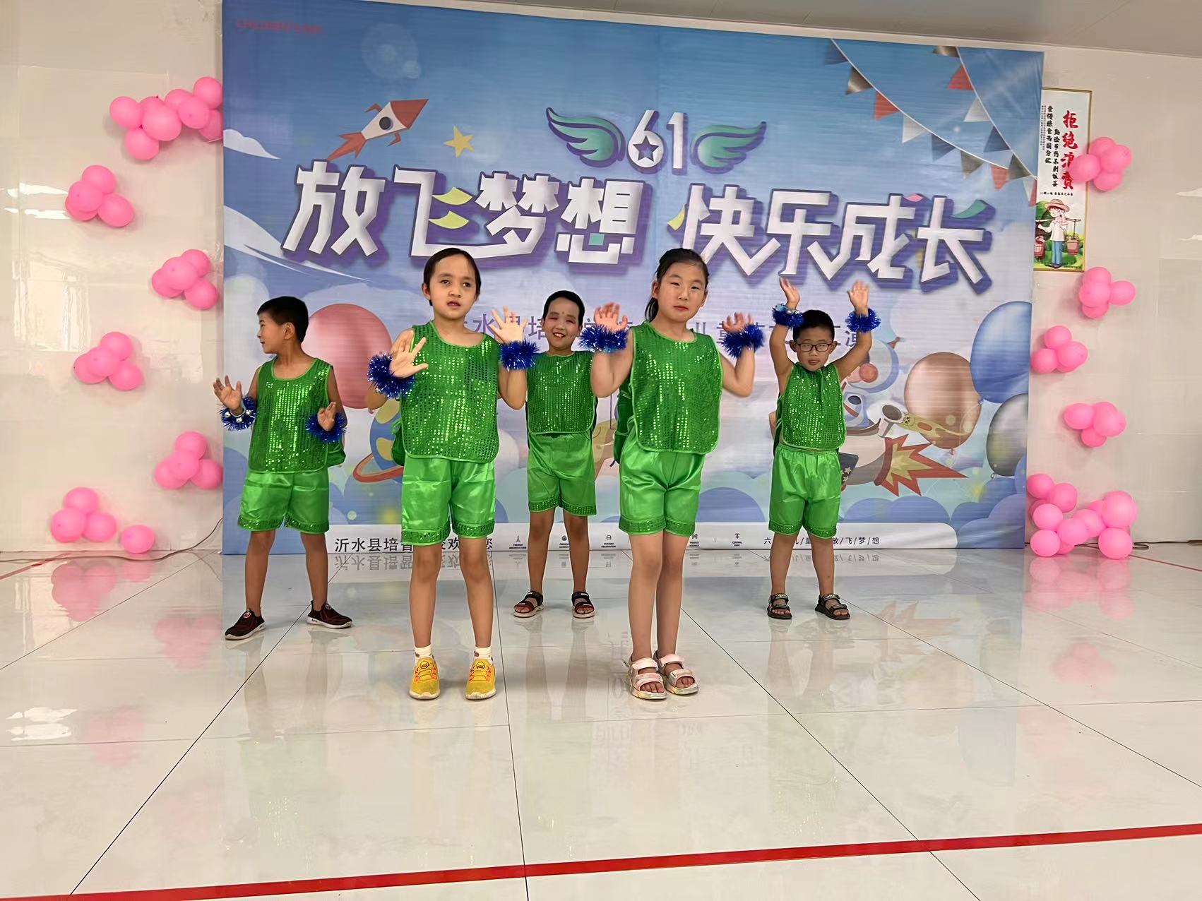 73e3f85874eeaa33d78449a84dbf615.jpg